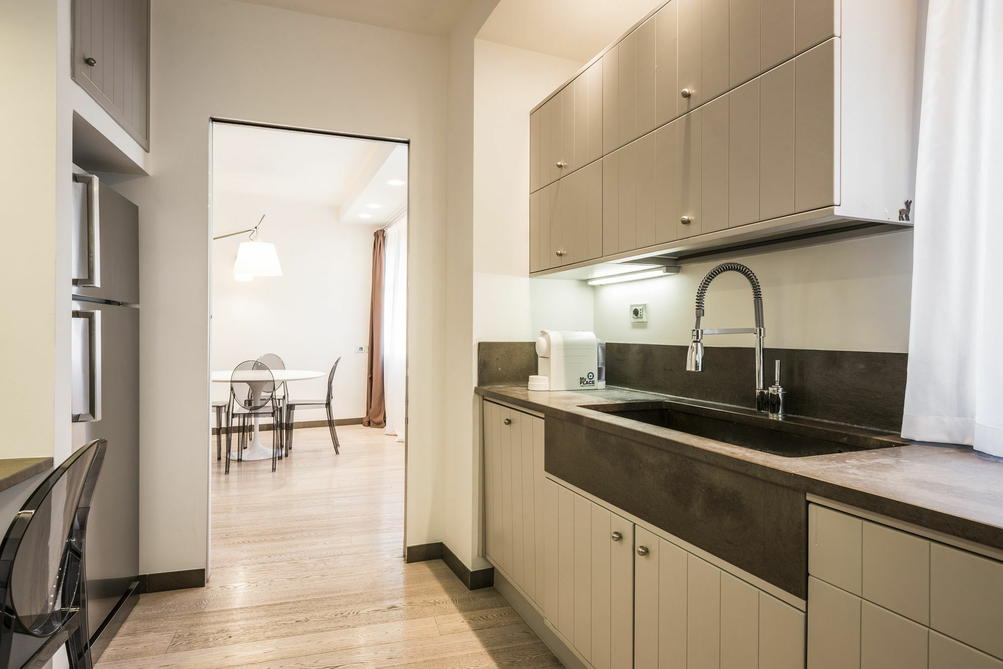 Myplace Via Castelmenardo Apartment เตรวิโซ ภายนอก รูปภาพ
